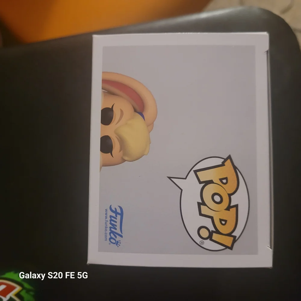 Lola Bunny Ravenclaw Funko Pop Figure - Picture 3 of 5